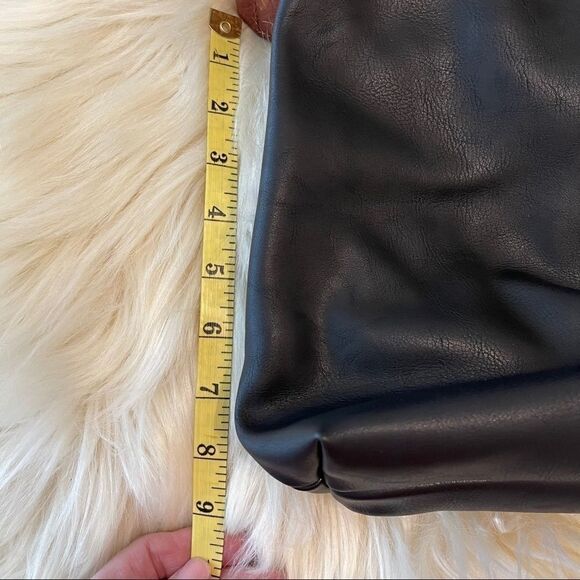 Victoria Elizabeth Dual Leather Purse - Picture 7 of 16